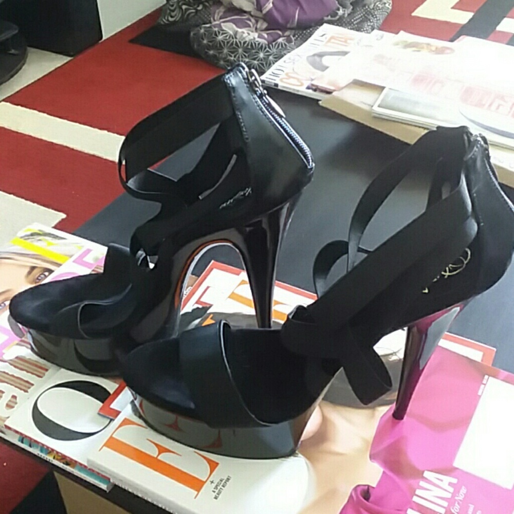 Pleaser nwob heels